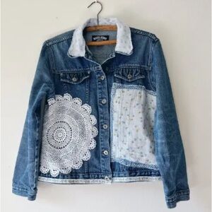 Stylish Blue Denim Jacket with Lace Accents